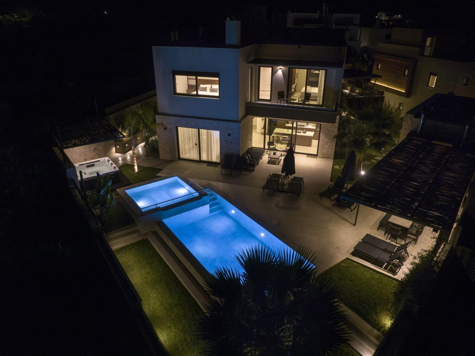 Almi-Cove Hilltop Villas Almirida Exteriör bild
